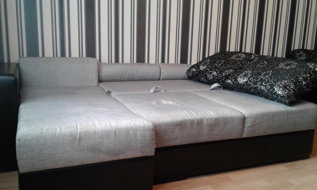 Apartments On Parkaniya 2A Мукачеве Екстериор снимка