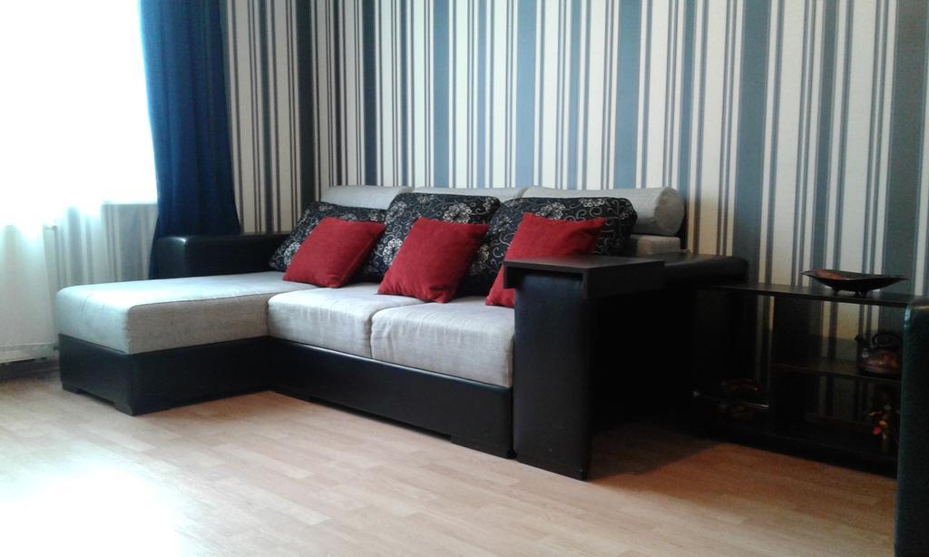 Apartments On Parkaniya 2A Мукачеве Екстериор снимка