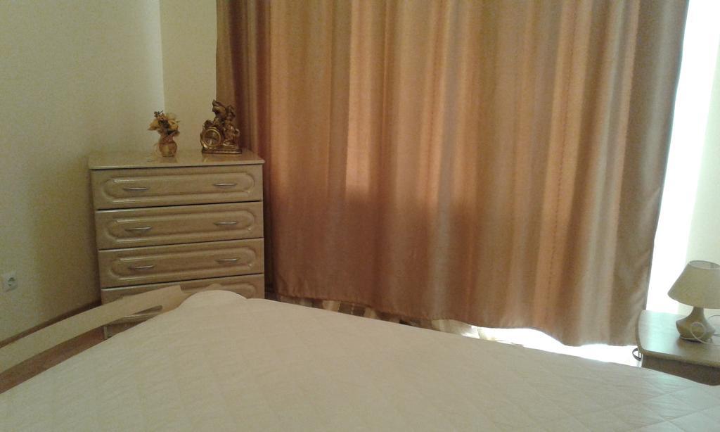 Apartments On Parkaniya 2A Мукачеве Екстериор снимка